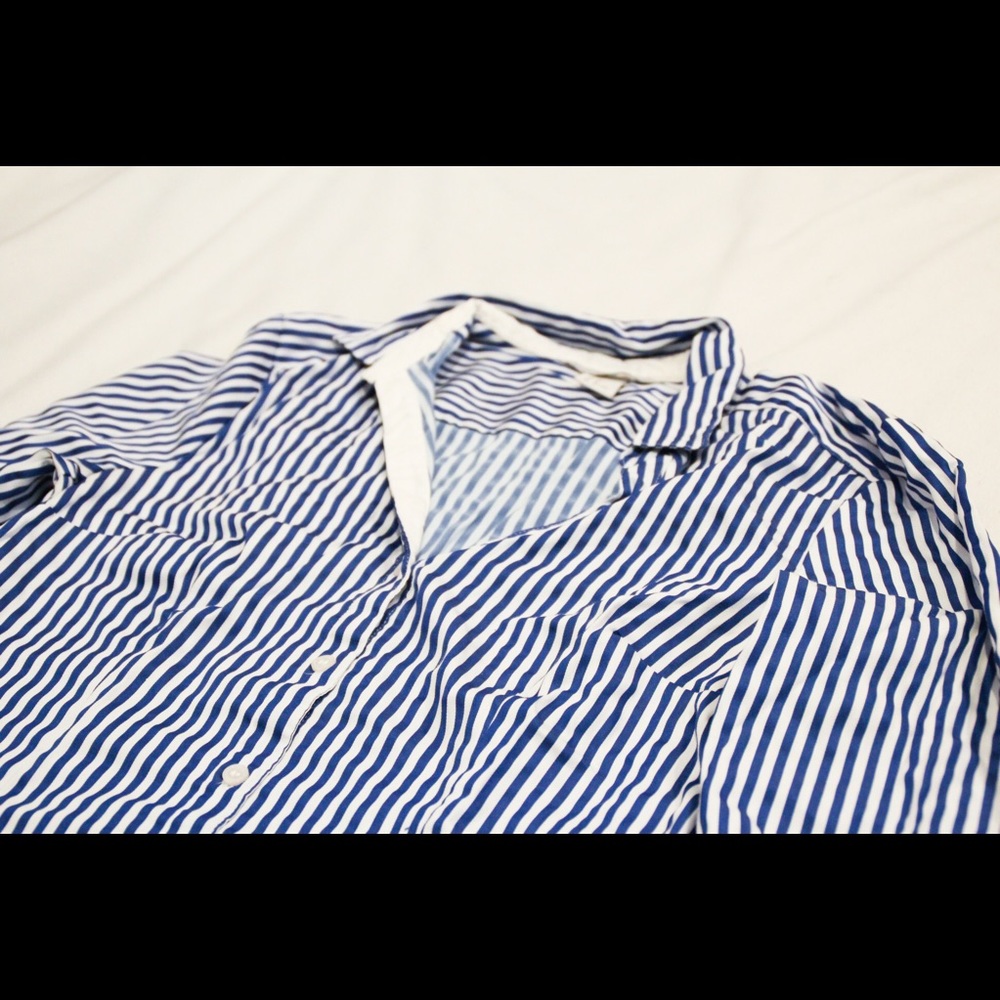 H&M Button down shirt